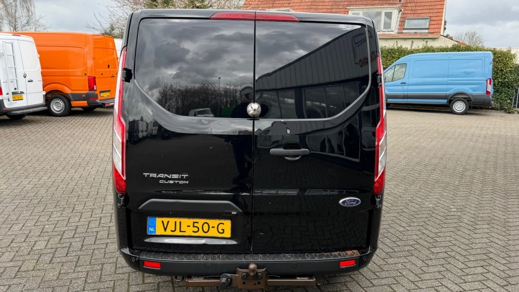 Hoofdafbeelding Ford Transit Custom