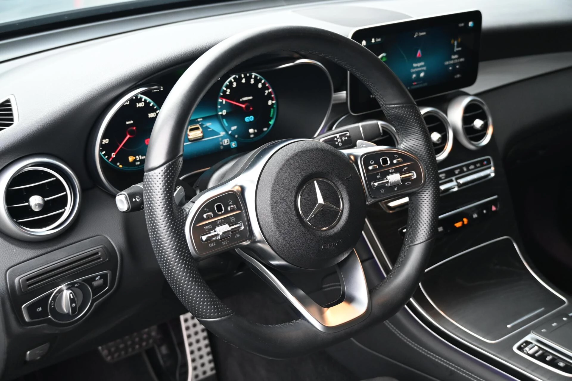 Hoofdafbeelding Mercedes-Benz GLC