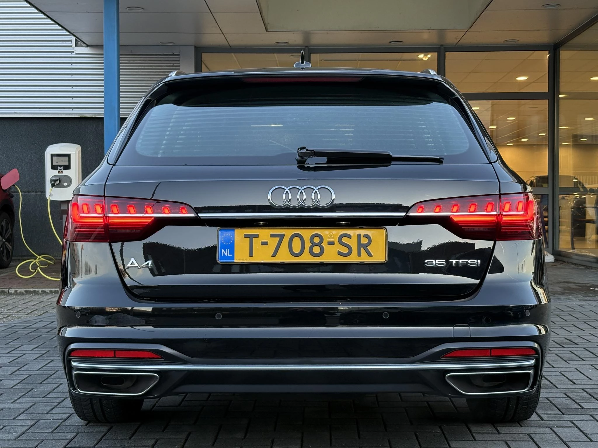 Hoofdafbeelding Audi A4