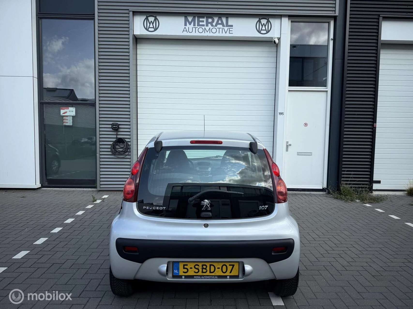 Hoofdafbeelding Peugeot 107