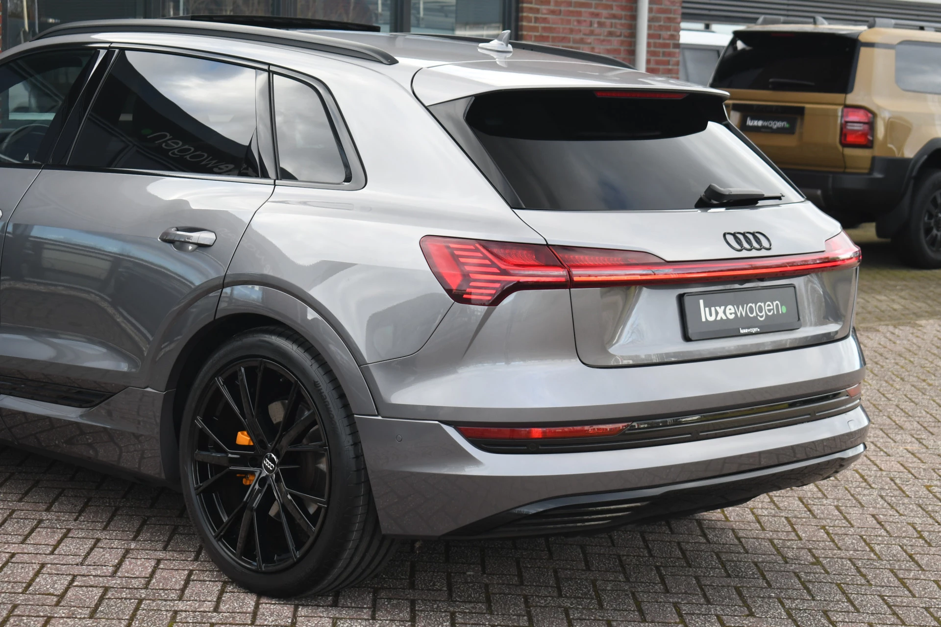 Hoofdafbeelding Audi e-tron