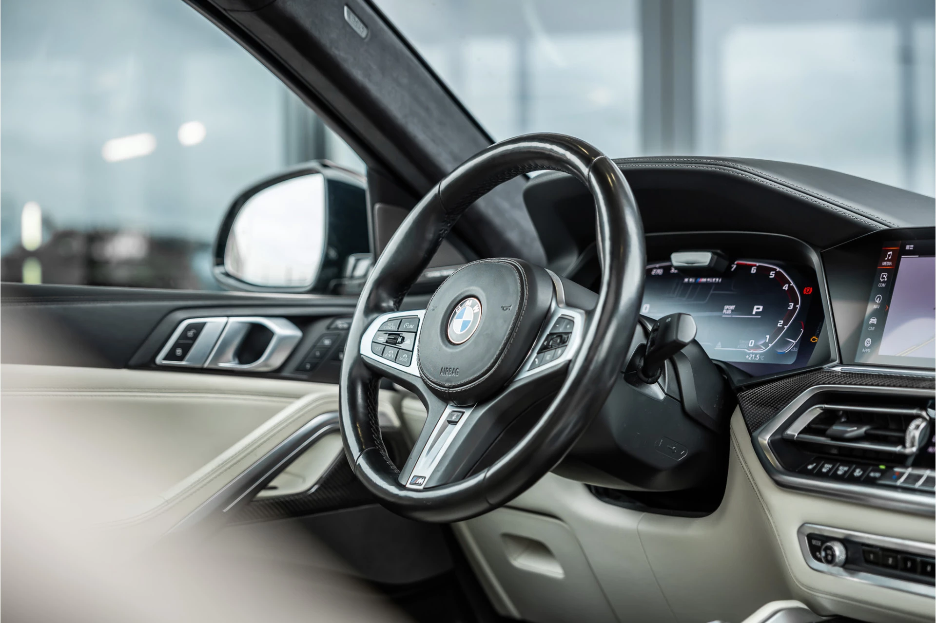 Hoofdafbeelding BMW X6