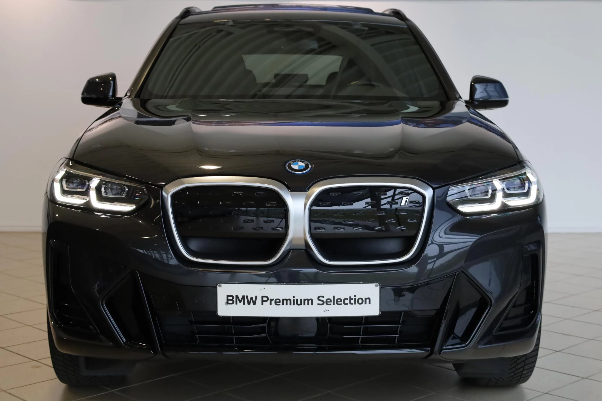 Hoofdafbeelding BMW iX3