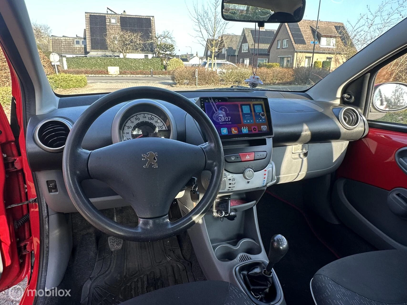 Hoofdafbeelding Peugeot 107