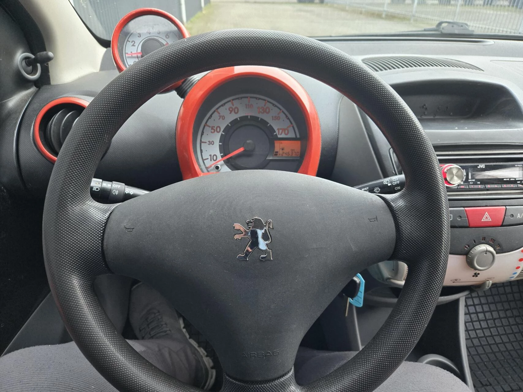 Hoofdafbeelding Peugeot 107