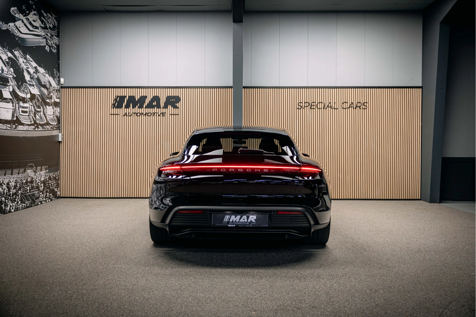 Hoofdafbeelding Porsche Taycan