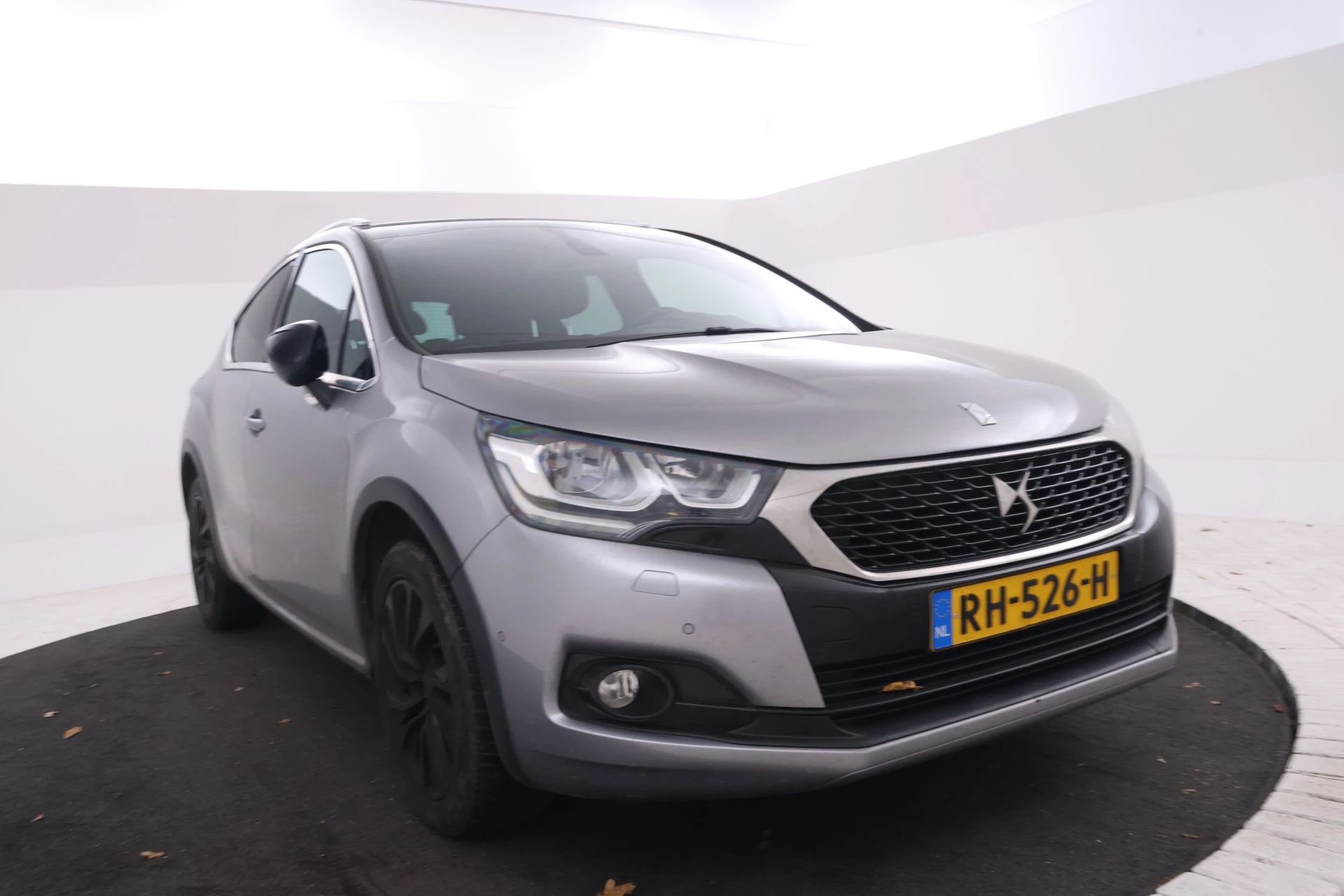 Hoofdafbeelding DS DS 4
