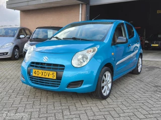 Hoofdafbeelding Suzuki Alto Suzuki Alto 1.0 Silver Line AIRCO|LEDER|TREKHAAK|APK!!