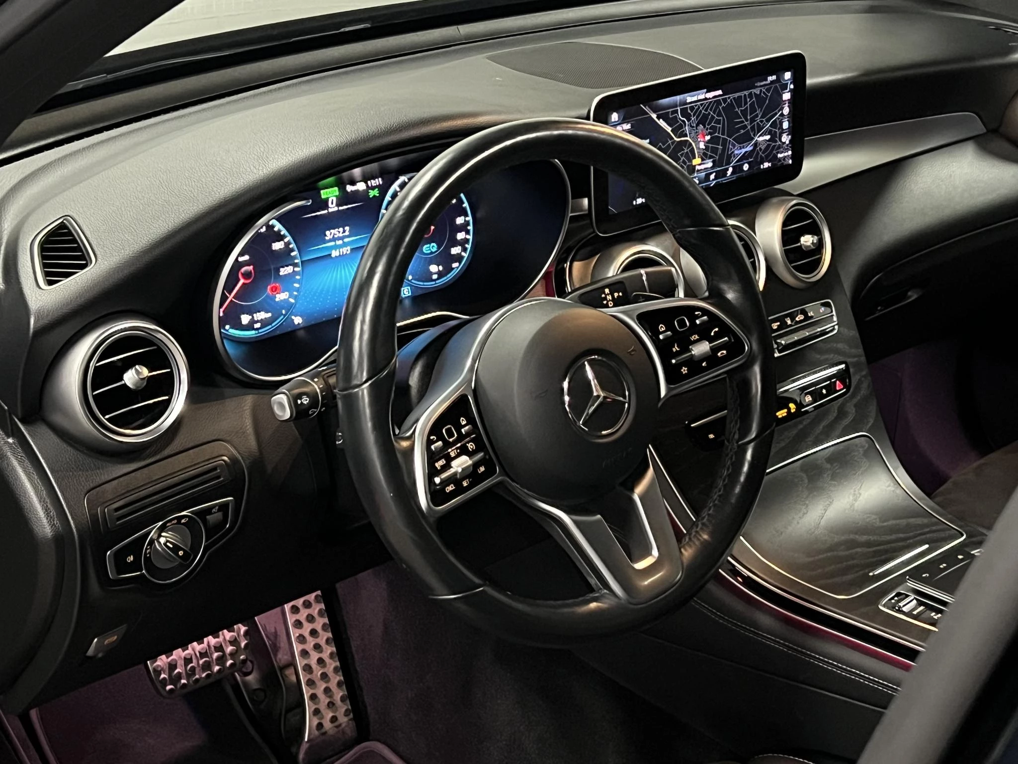 Hoofdafbeelding Mercedes-Benz GLC