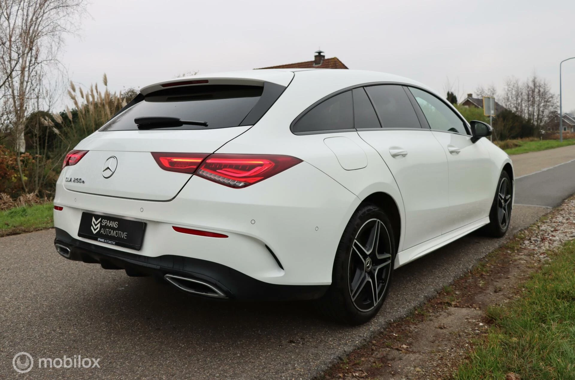 Hoofdafbeelding Mercedes-Benz CLA