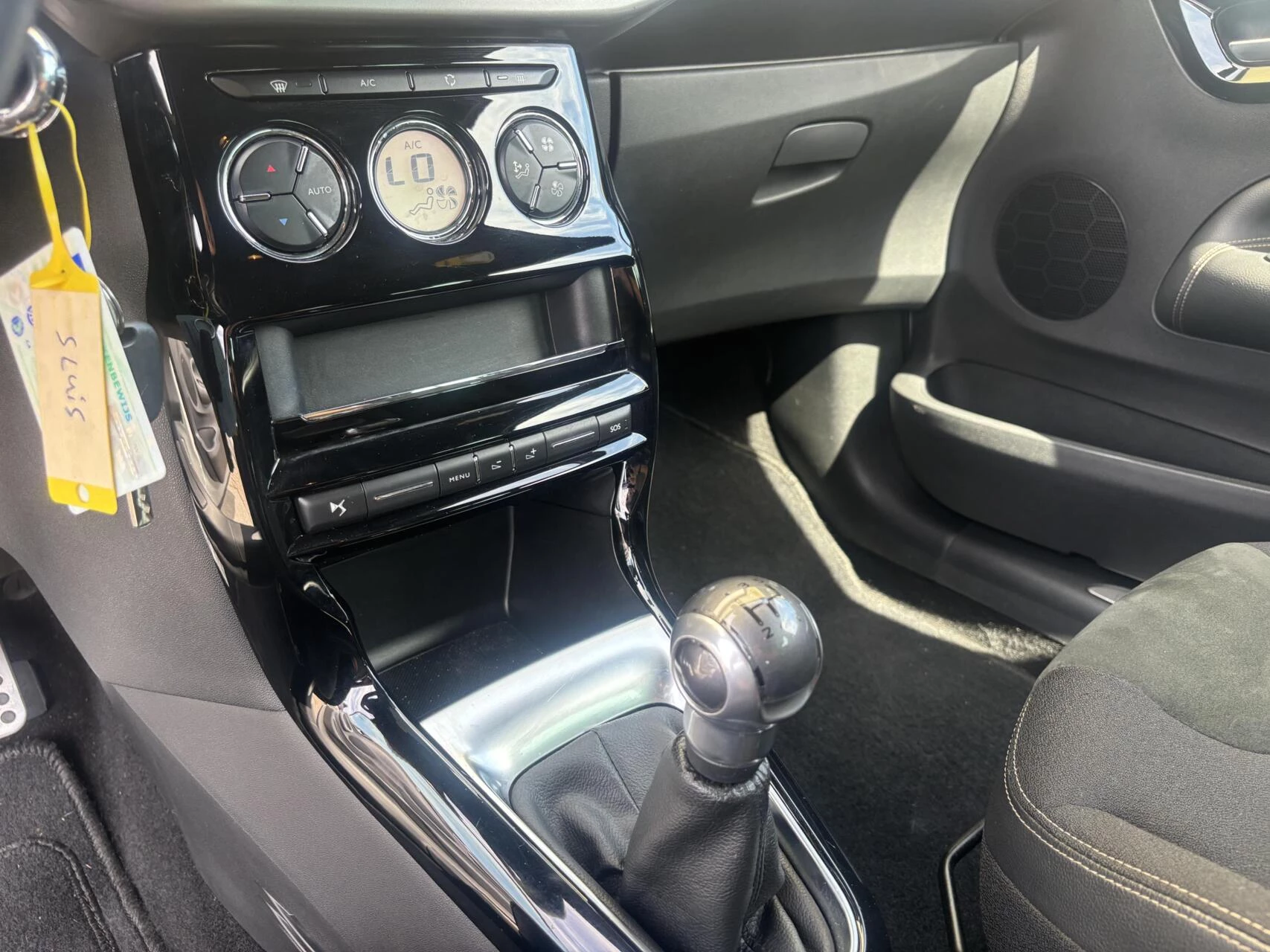 Hoofdafbeelding DS DS 3