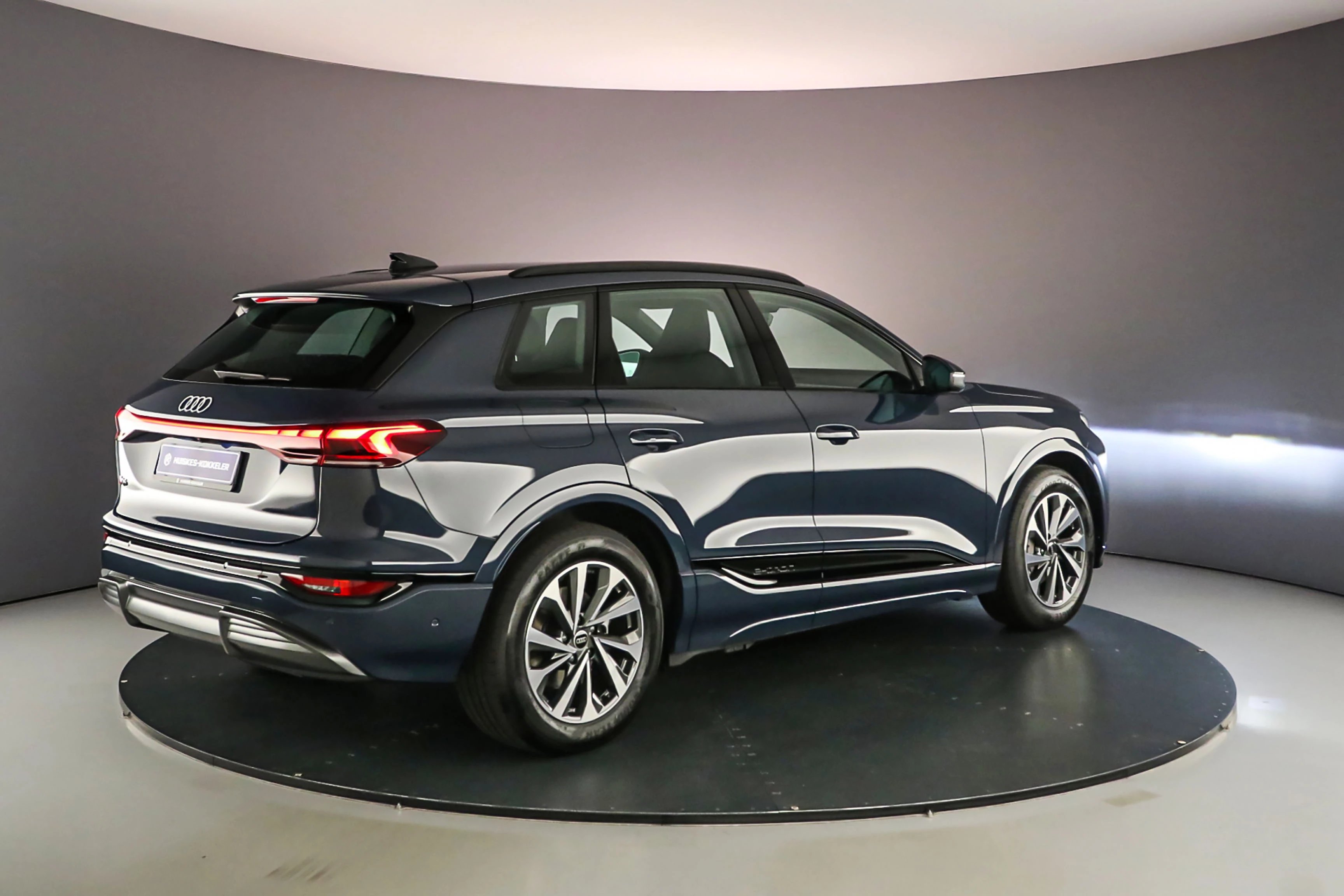 Hoofdafbeelding Audi Q6 e-tron