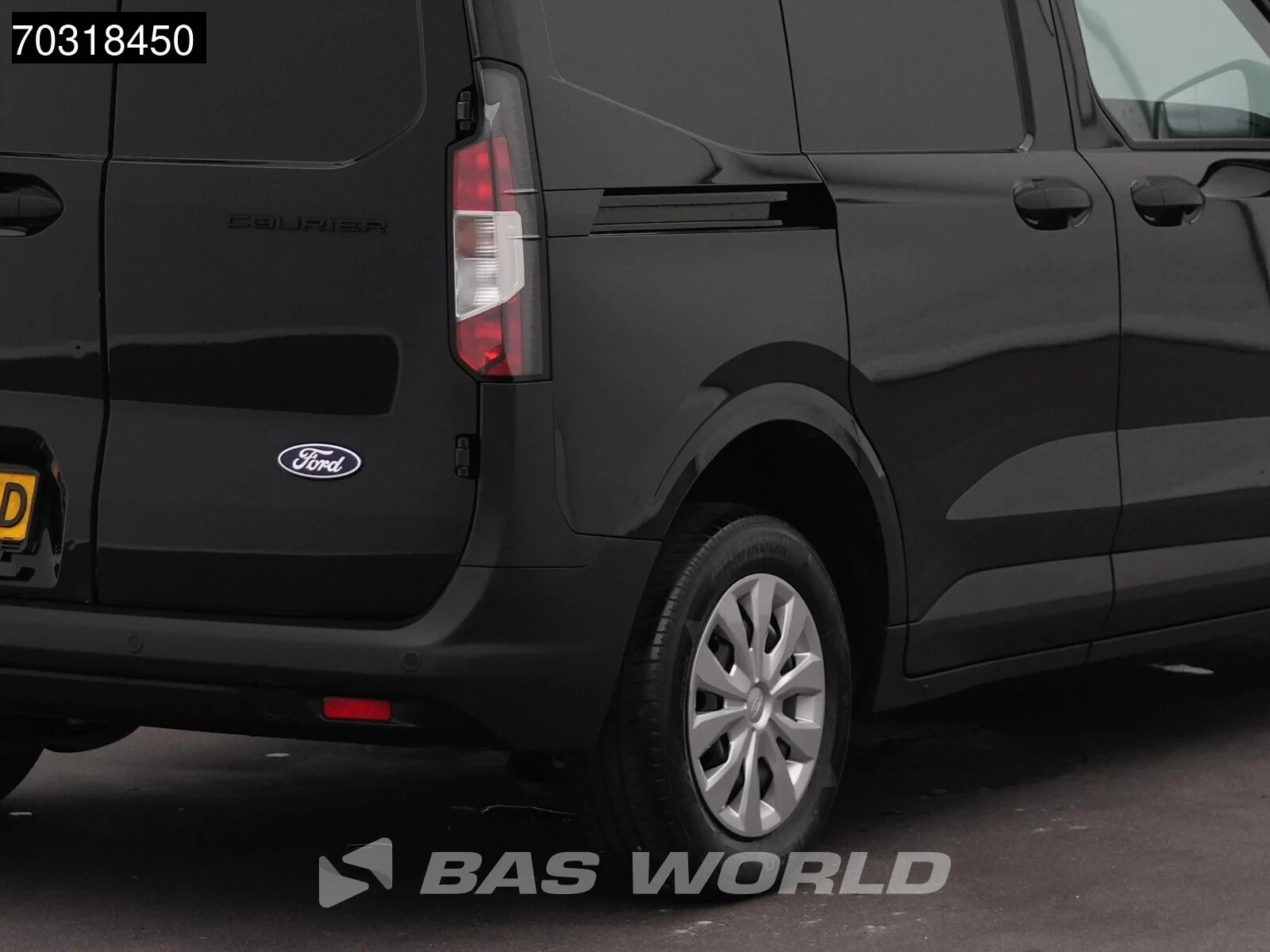 Hoofdafbeelding Ford Transit Courier