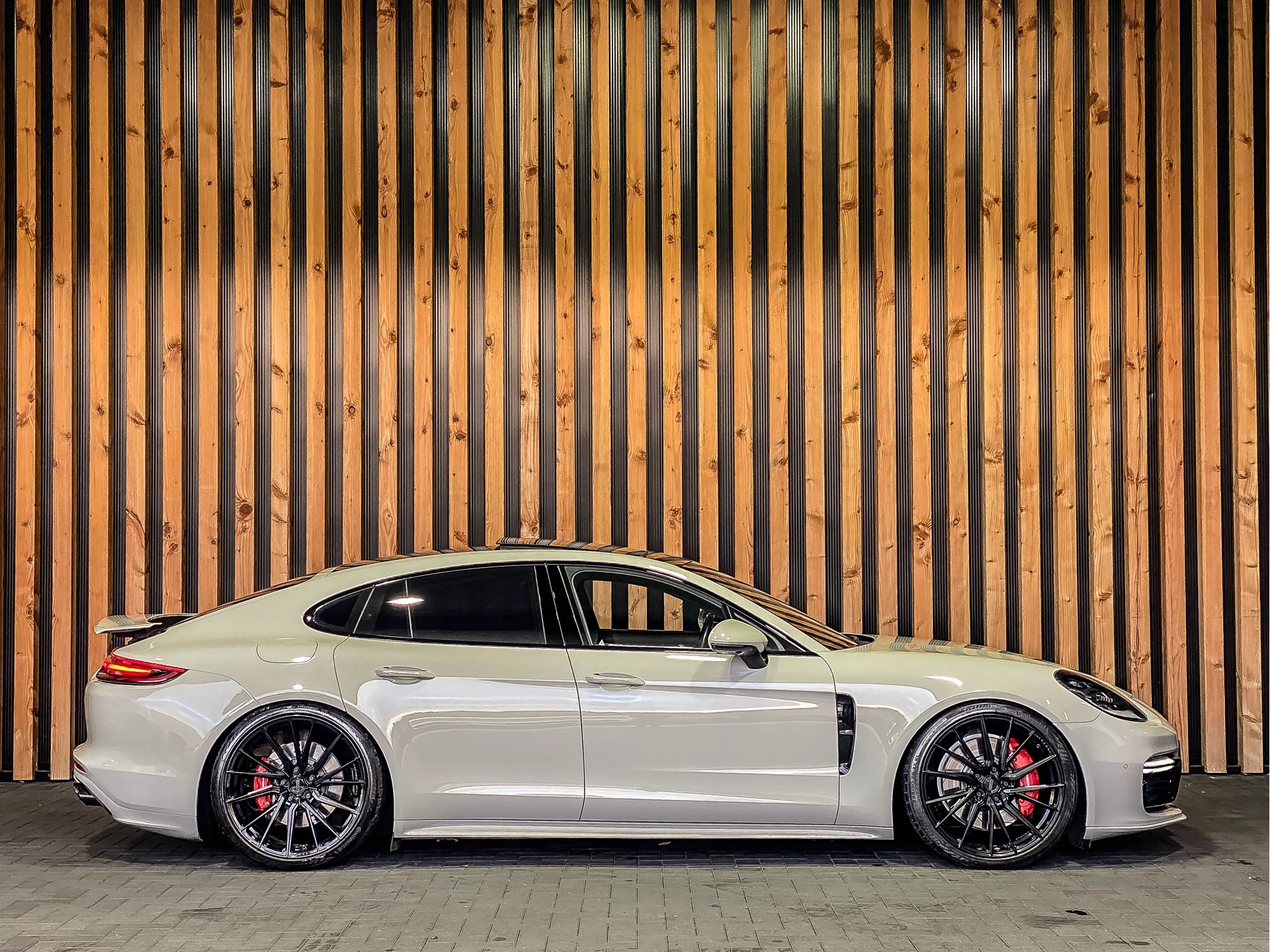 Hoofdafbeelding Porsche Panamera