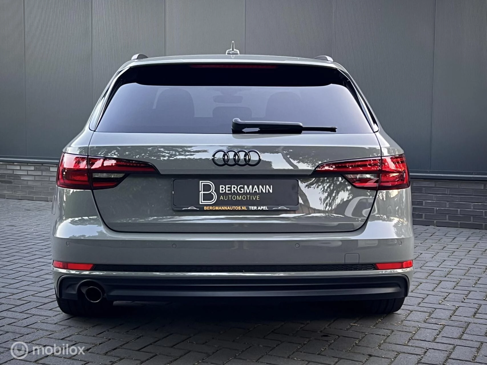 Hoofdafbeelding Audi A4