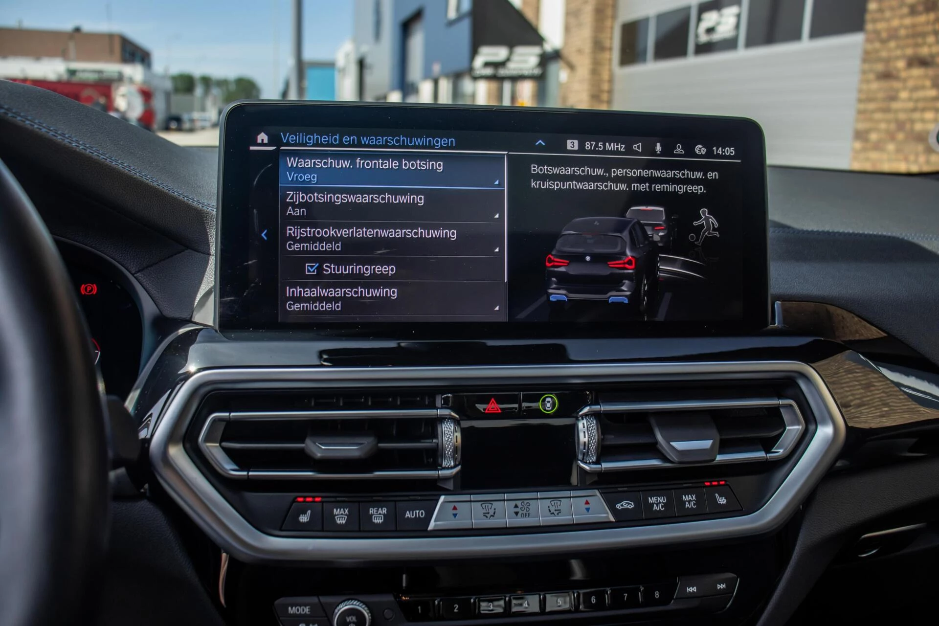 Hoofdafbeelding BMW iX3