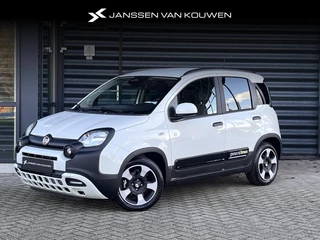 Hoofdafbeelding Fiat Panda Fiat Panda 1.0 Hybrid Pandina * Pandina * Uit voorraad leverbaar in Almere *