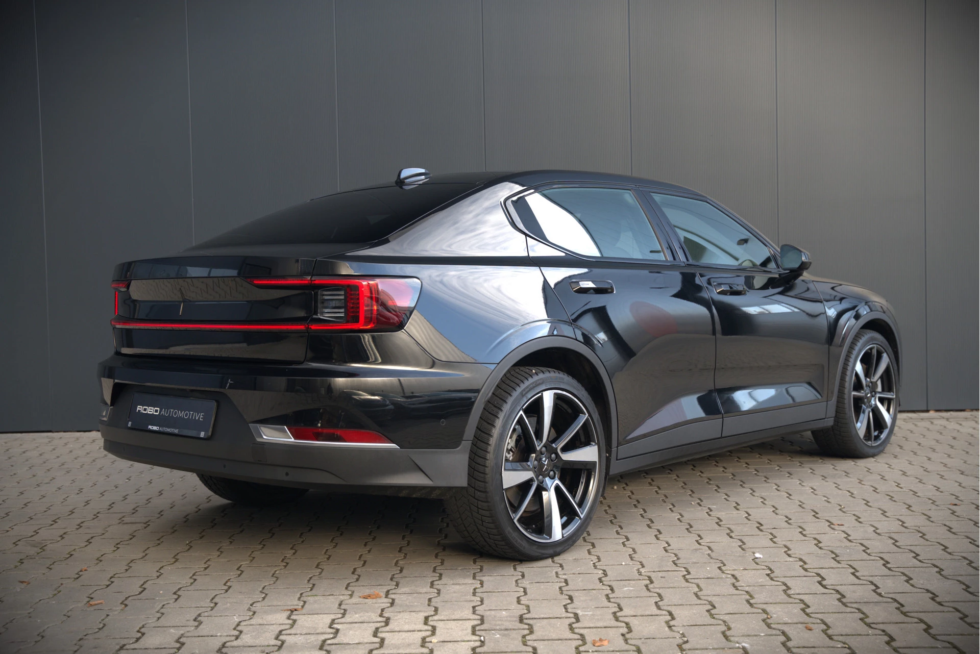 Hoofdafbeelding Polestar 2