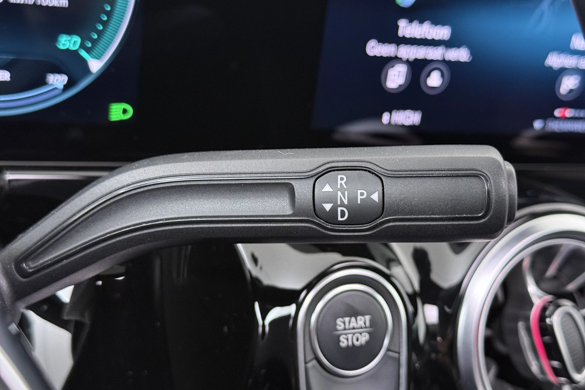 Hoofdafbeelding Mercedes-Benz EQA