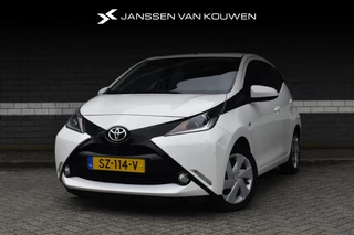 Toyota Aygo 1.0 VVT-i x-nav / Carplay / Camera / Navi / 1e eigenaar