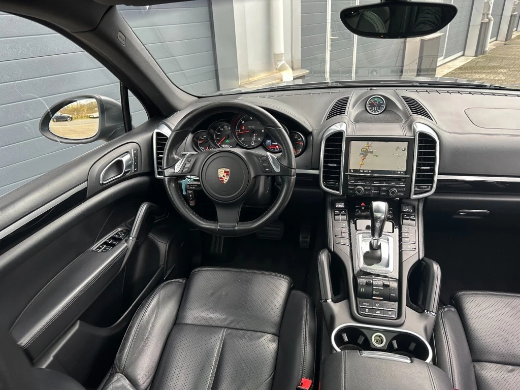 Hoofdafbeelding Porsche Cayenne