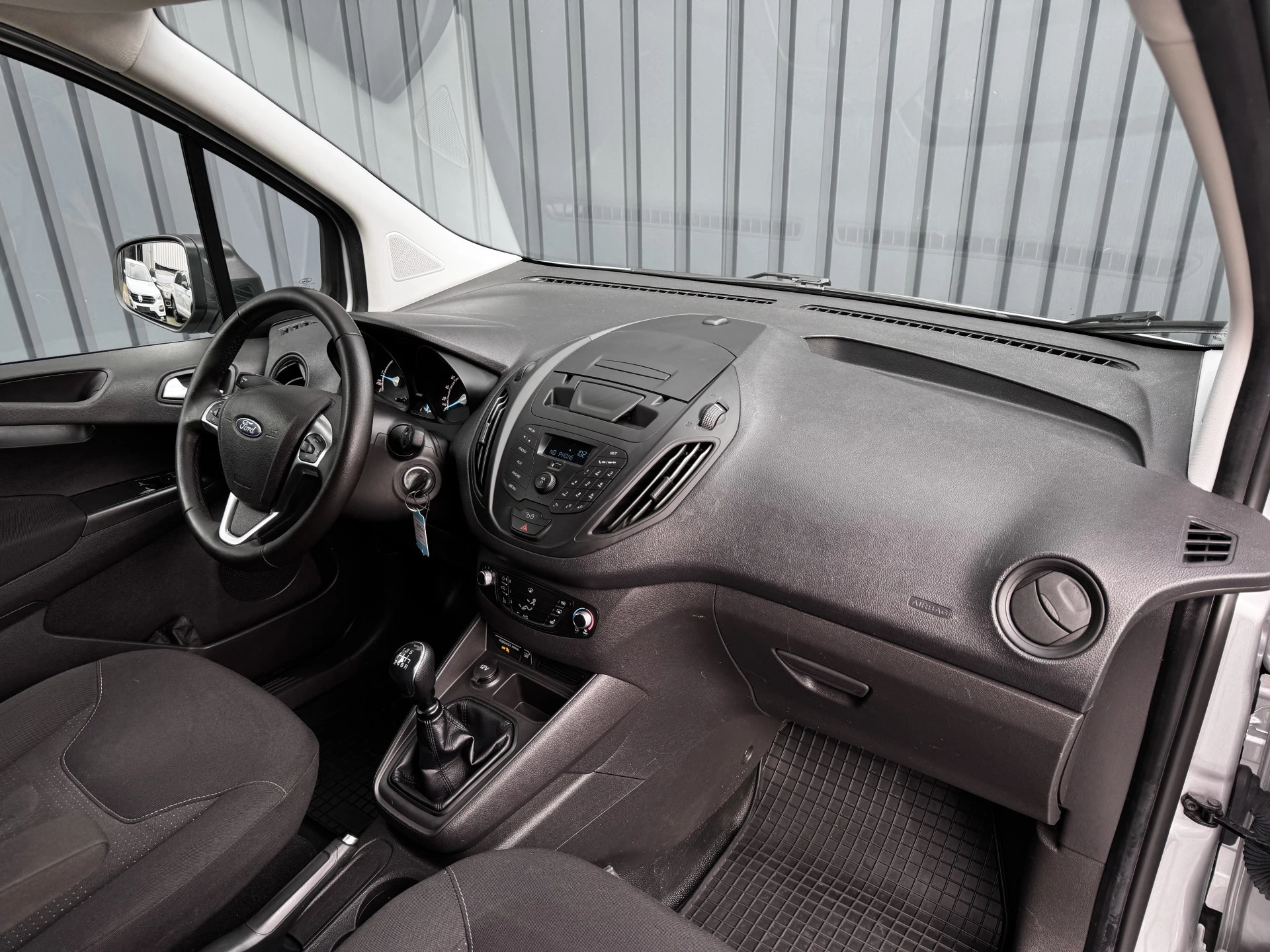 Hoofdafbeelding Ford Transit Courier