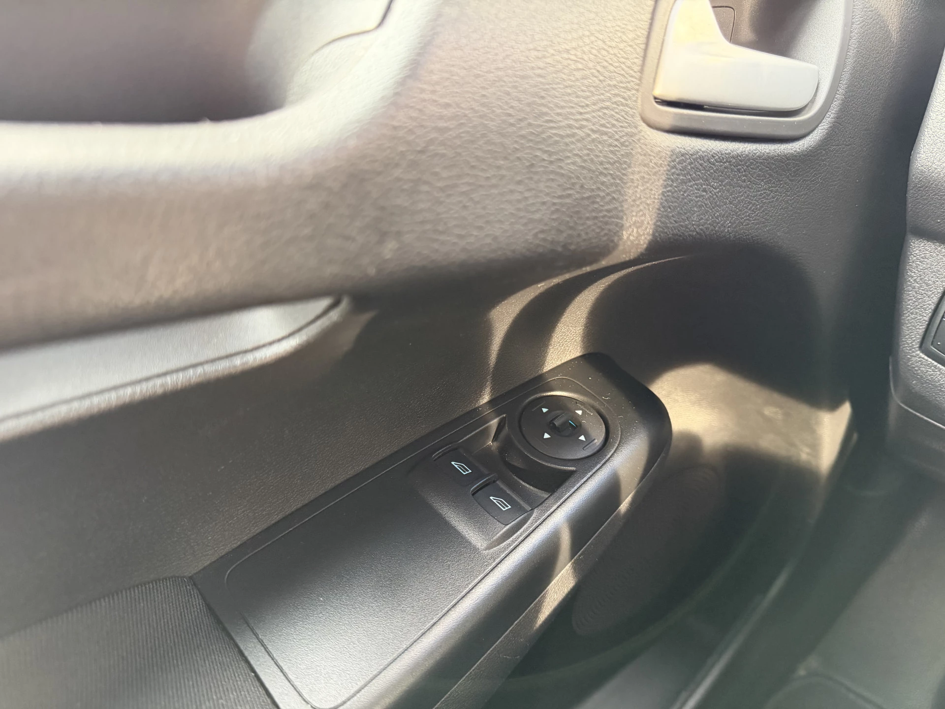 Hoofdafbeelding Ford Transit Courier