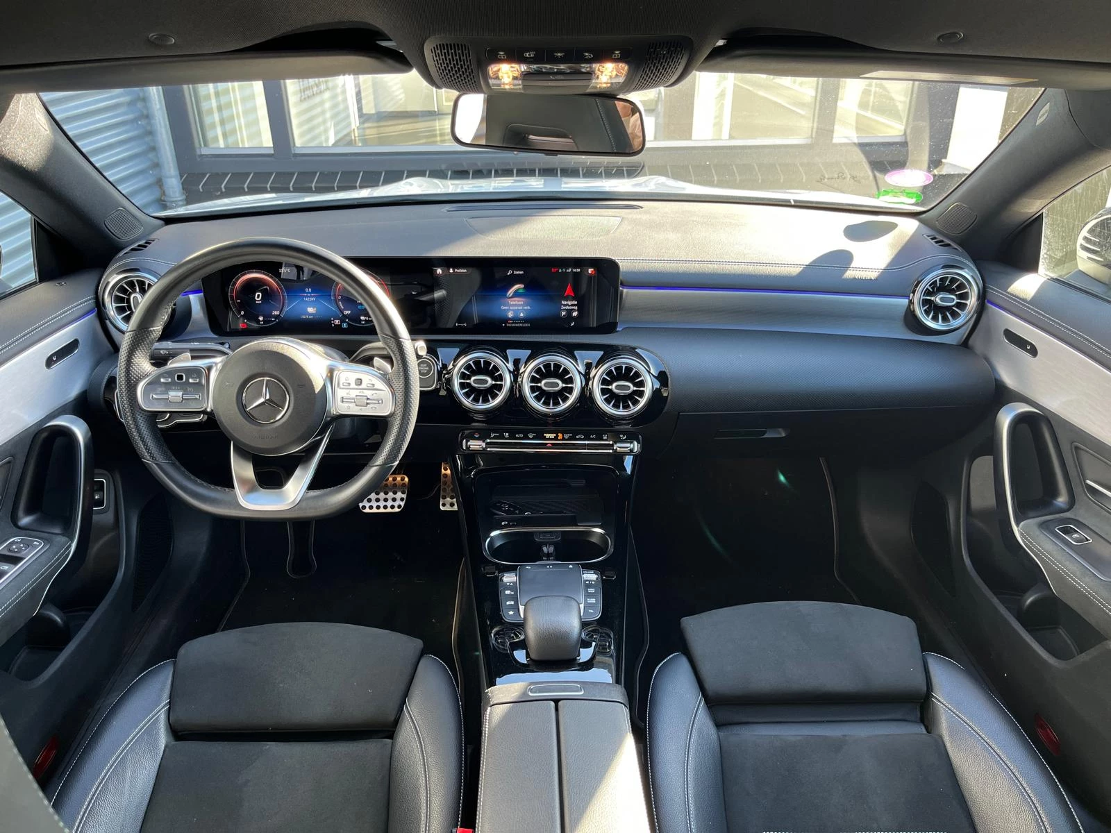 Hoofdafbeelding Mercedes-Benz CLA