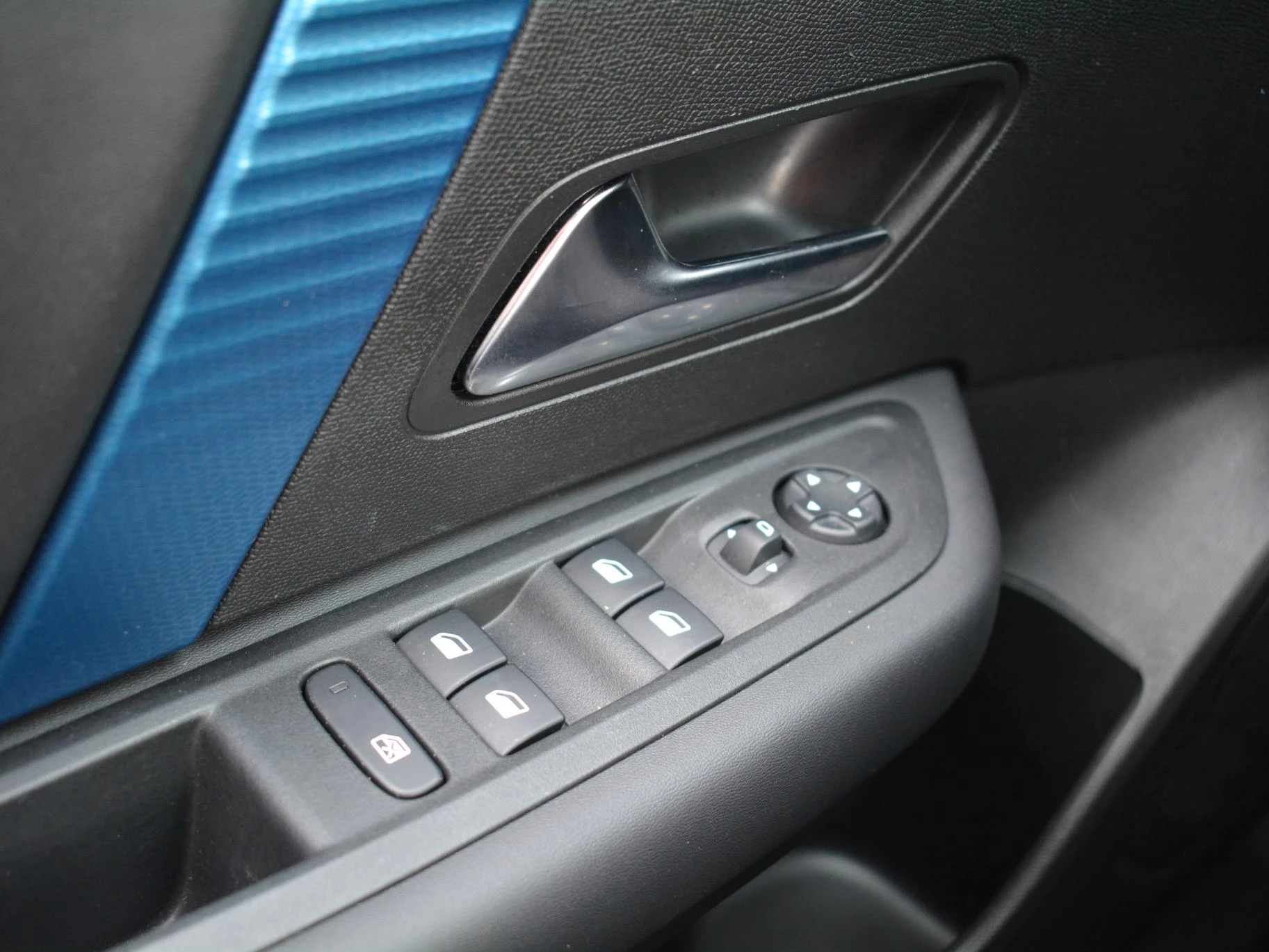 Hoofdafbeelding Citroën ë-C4