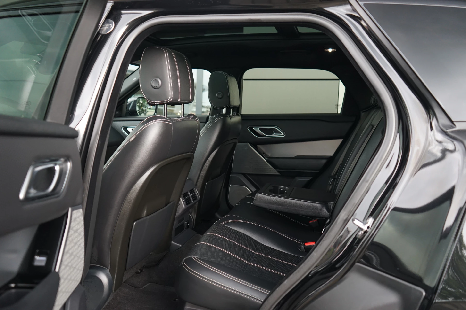 Hoofdafbeelding Land Rover Range Rover Velar