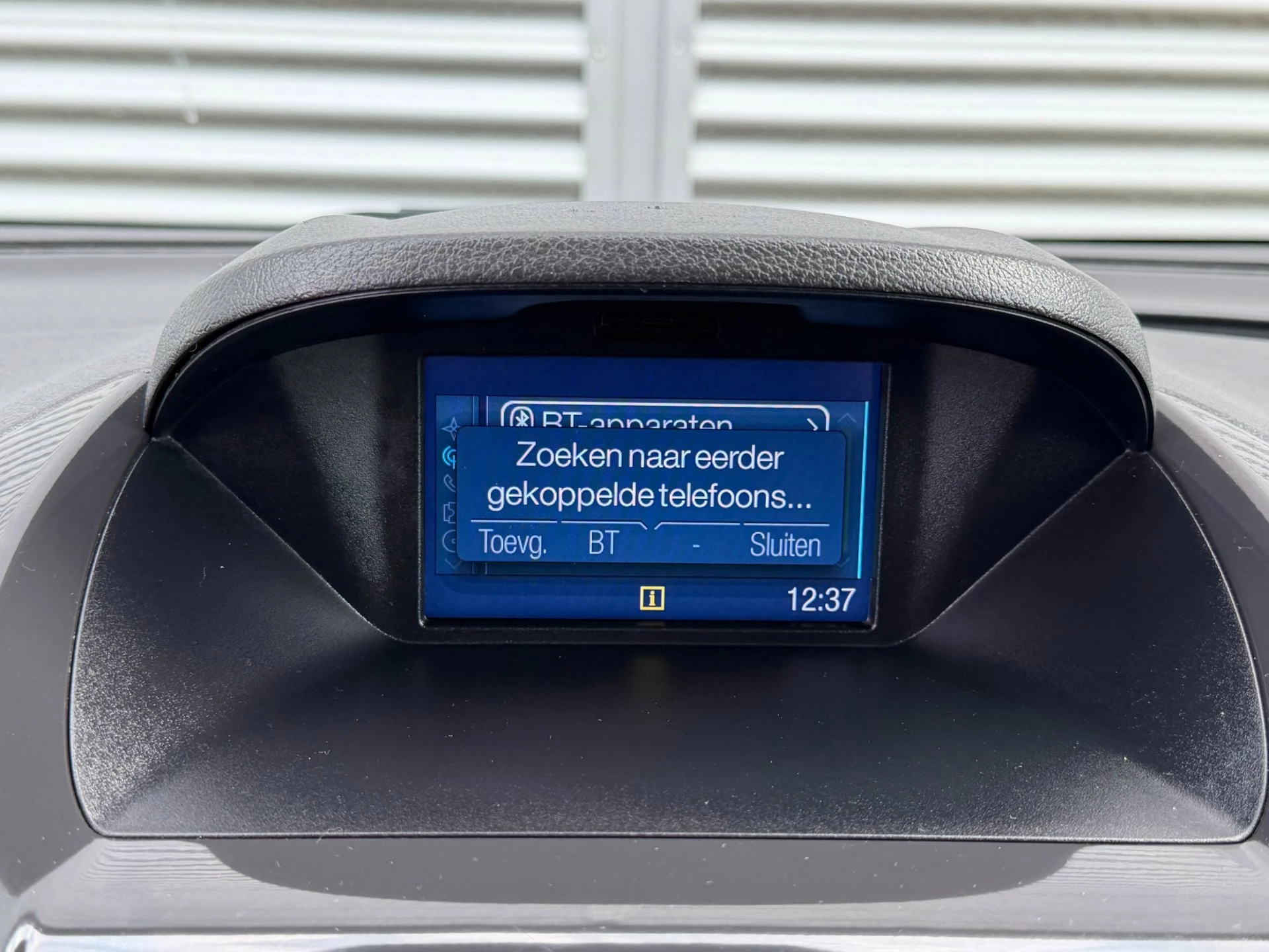 Hoofdafbeelding Ford Transit Courier