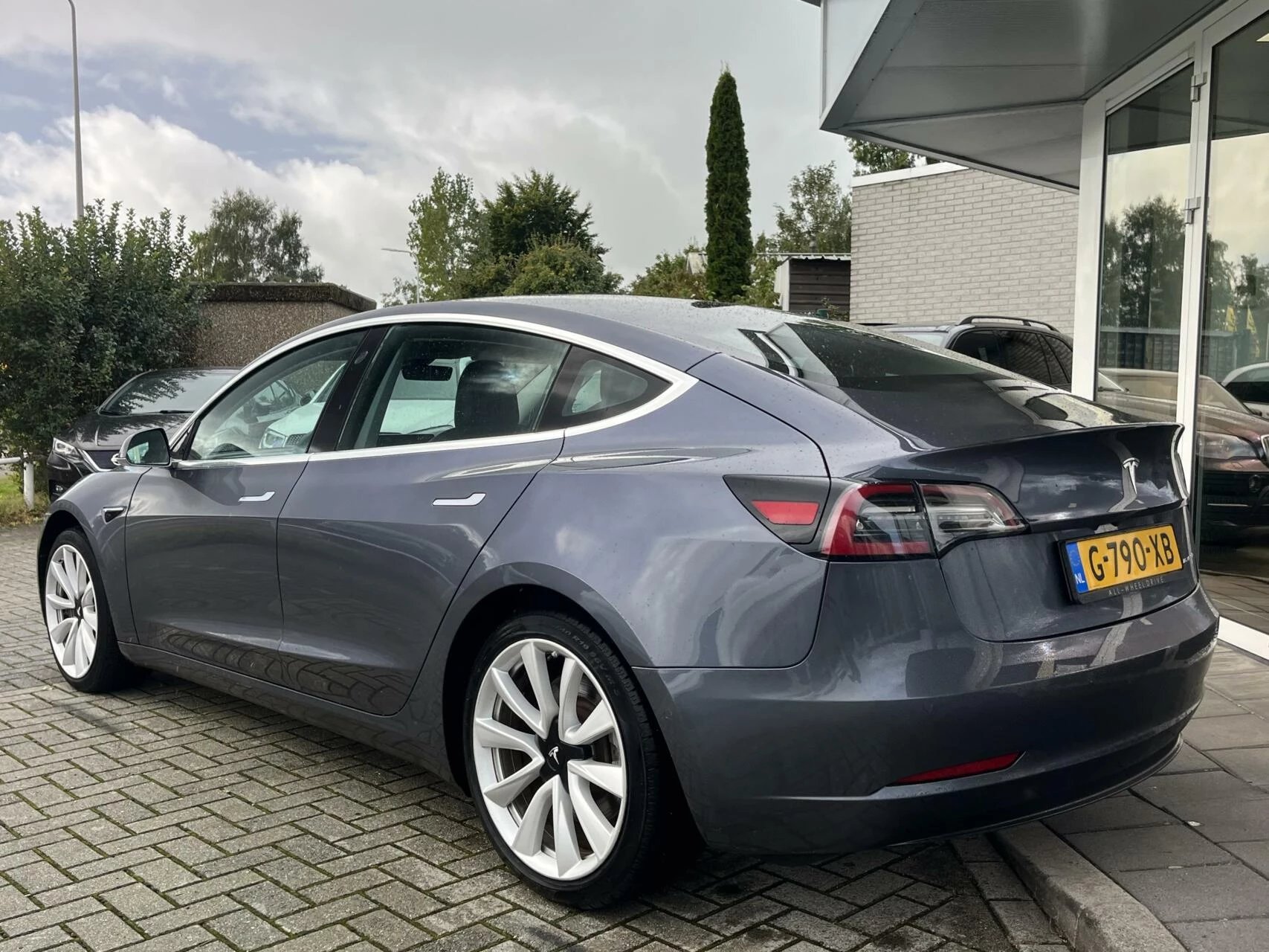 Hoofdafbeelding Tesla Model 3