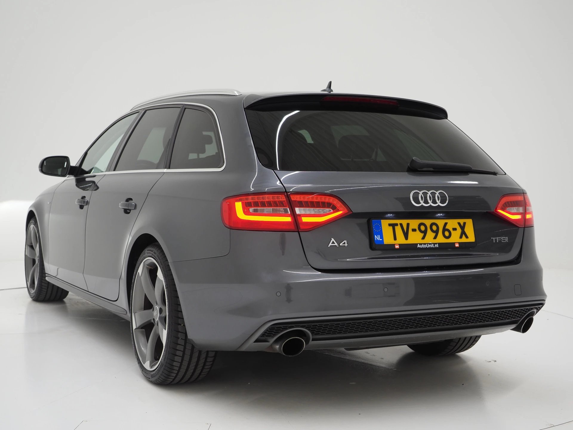 Hoofdafbeelding Audi A4