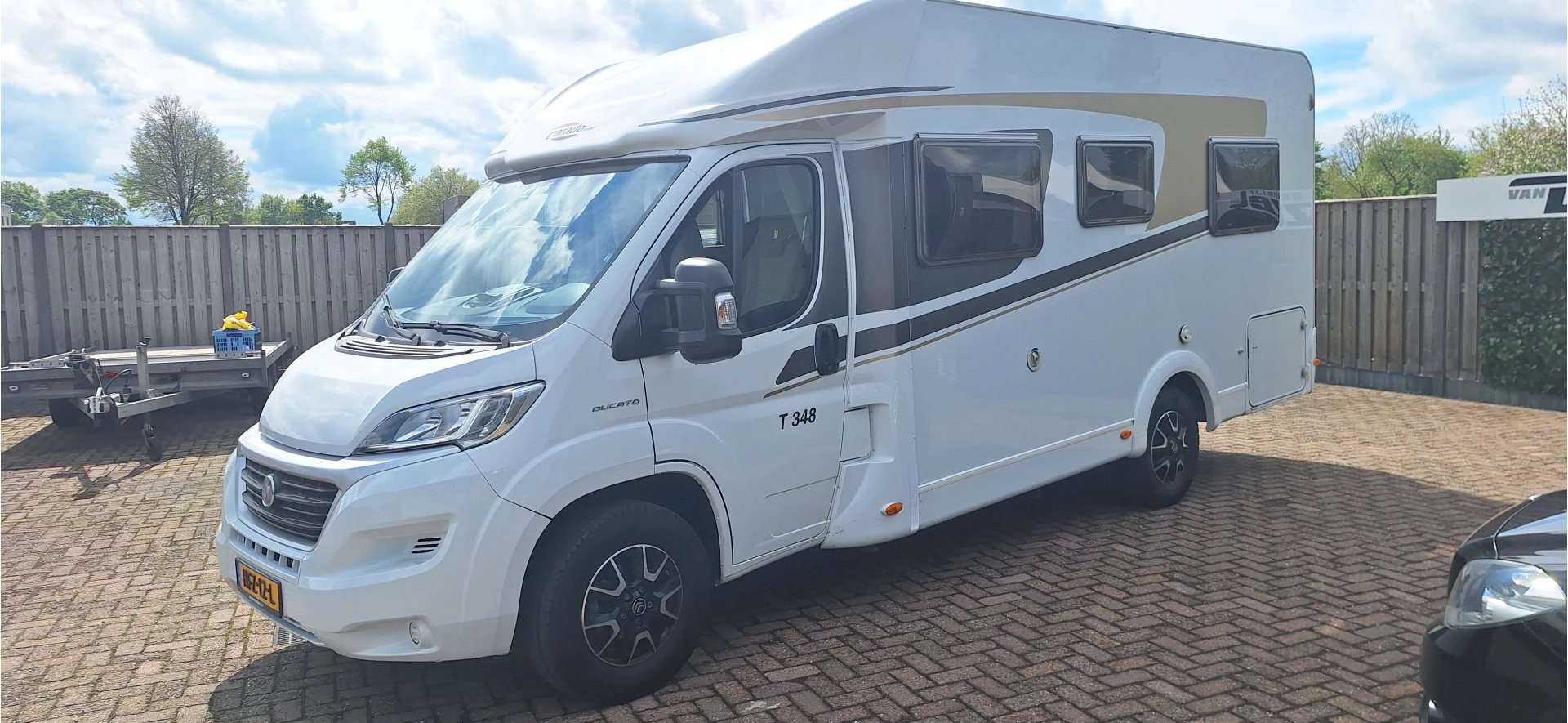 Hoofdafbeelding Fiat T 348