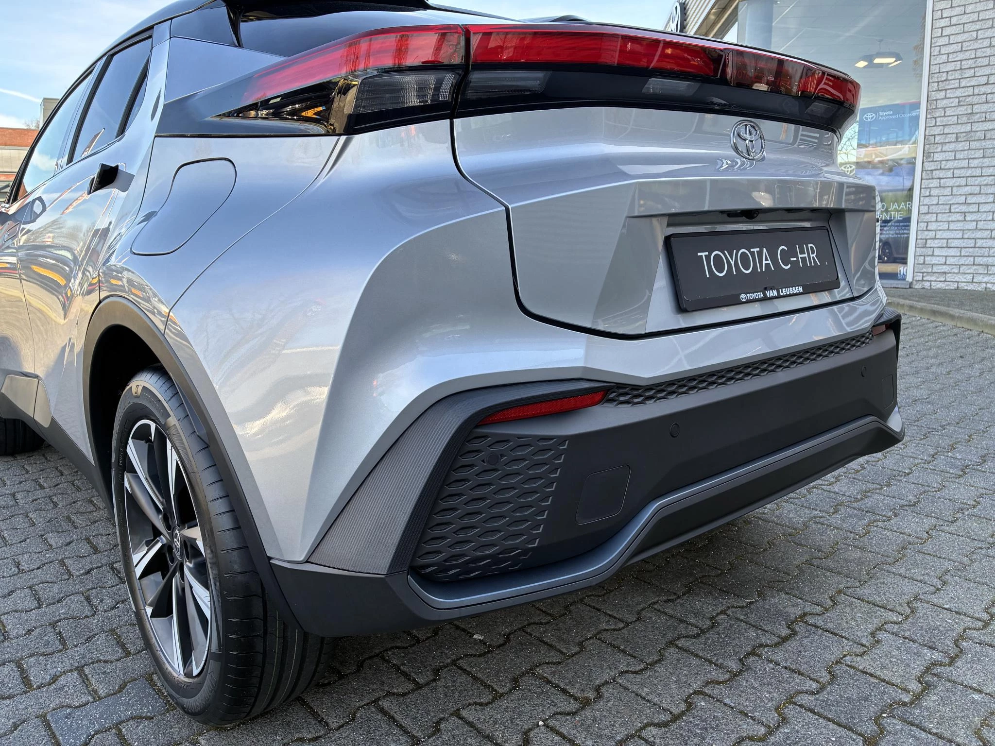 Hoofdafbeelding Toyota C-HR