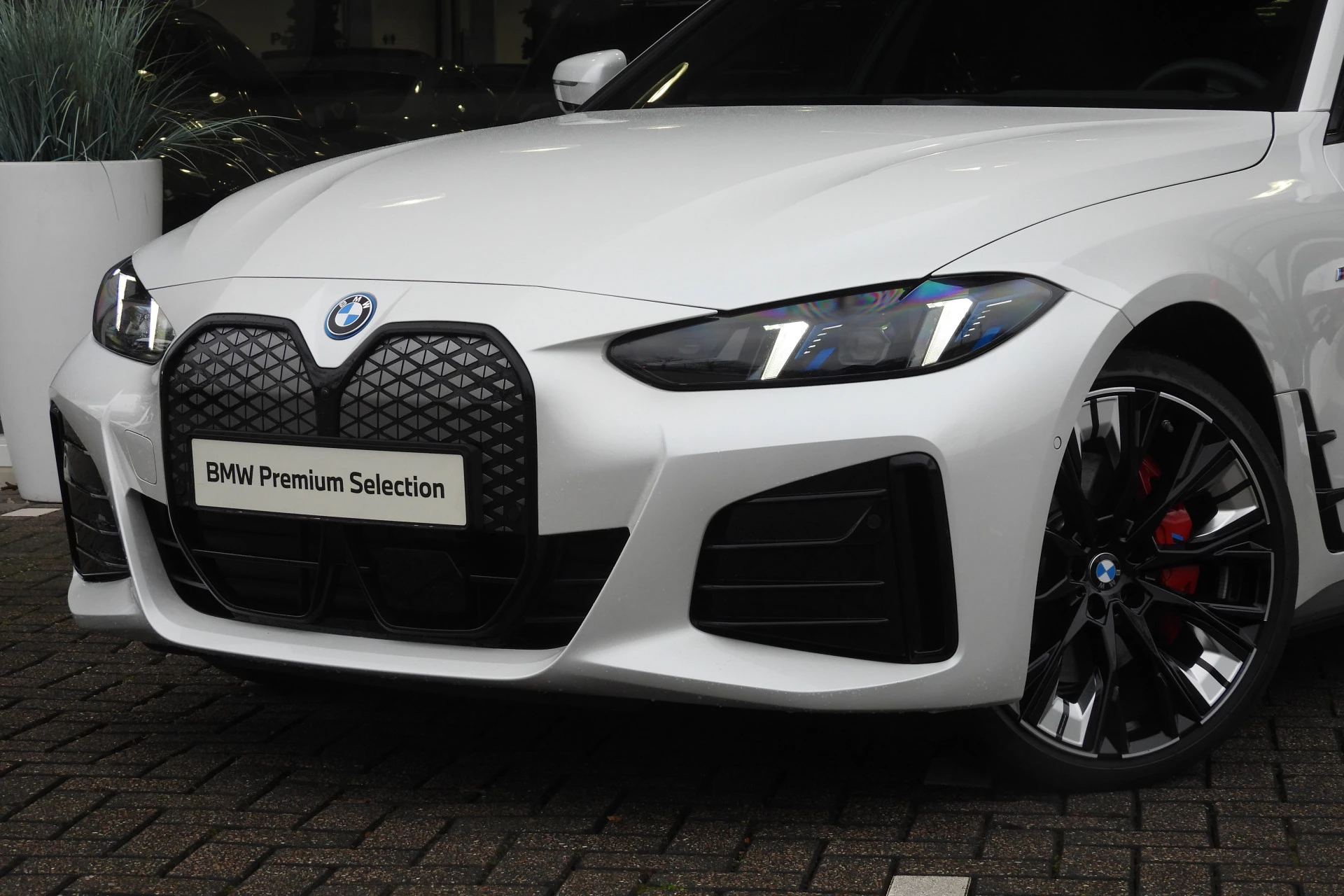 Hoofdafbeelding BMW i4