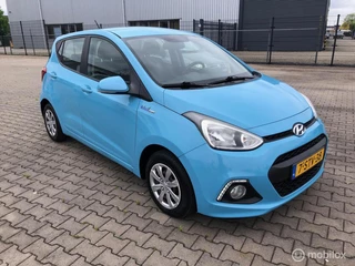 Hyundai i10 1.0i i-Motion Airco Ecc Led Nw Apk
