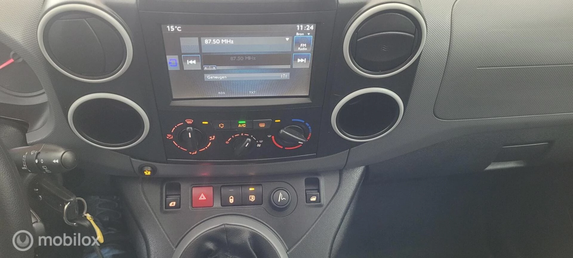 Hoofdafbeelding Peugeot Partner