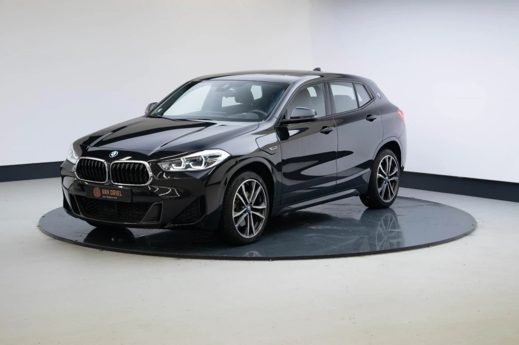 Hoofdafbeelding BMW X2