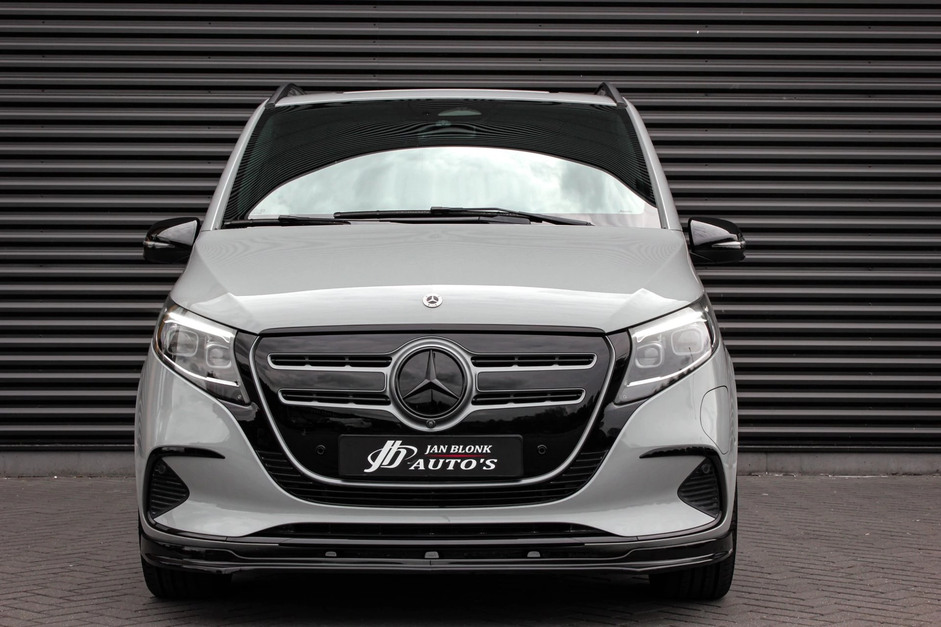 Hoofdafbeelding Mercedes-Benz EQV