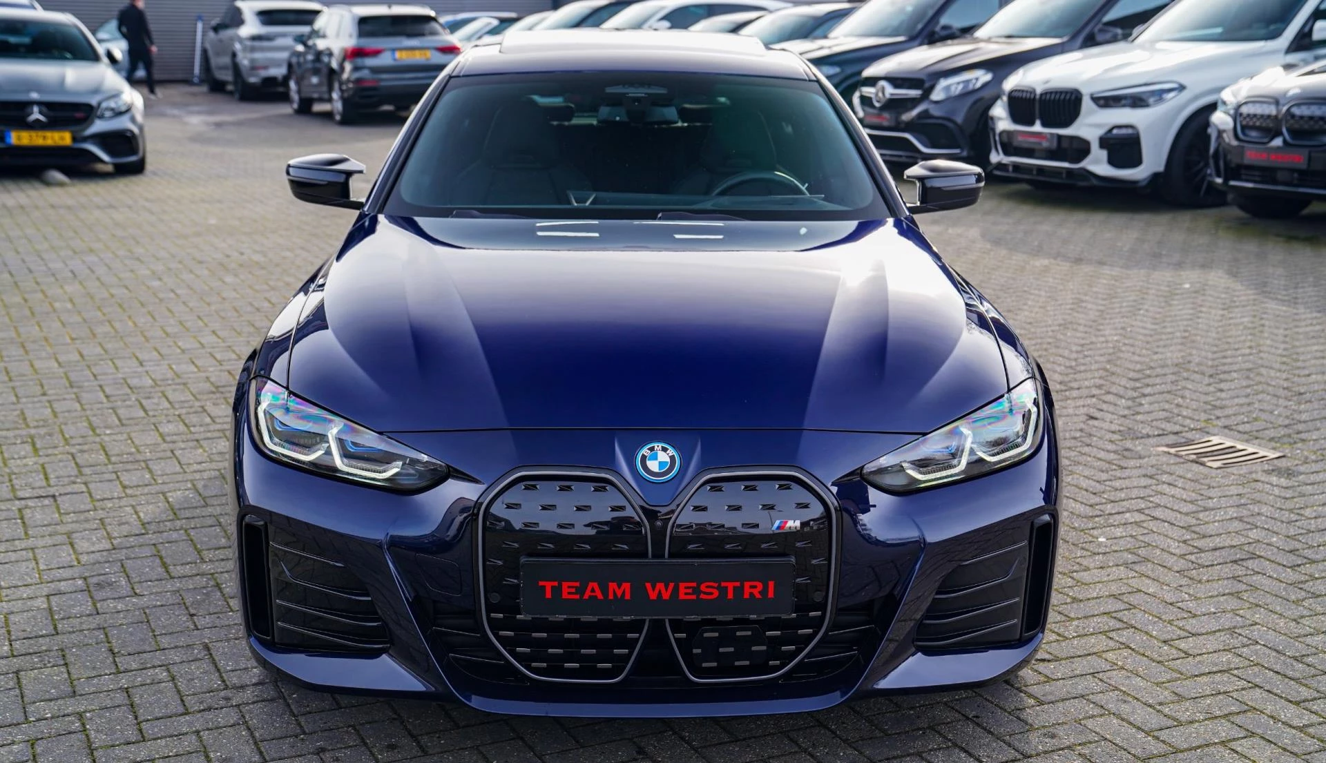 Hoofdafbeelding BMW i4