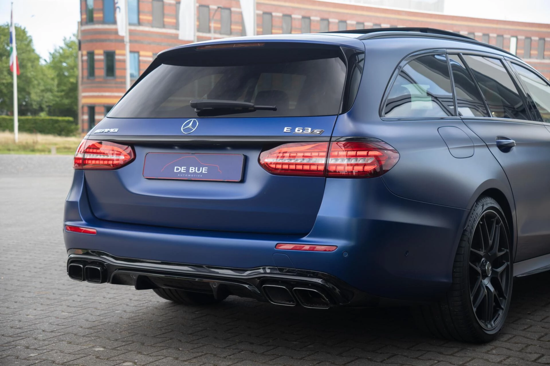 Hoofdafbeelding Mercedes-Benz E-Klasse