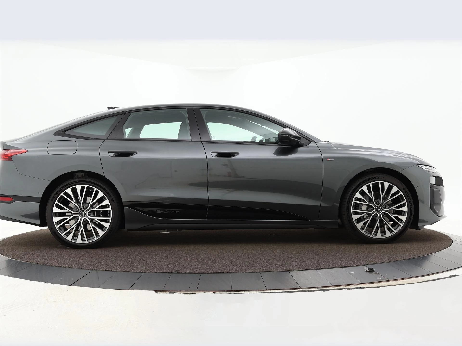 Hoofdafbeelding Audi A6 Sportback e-tron