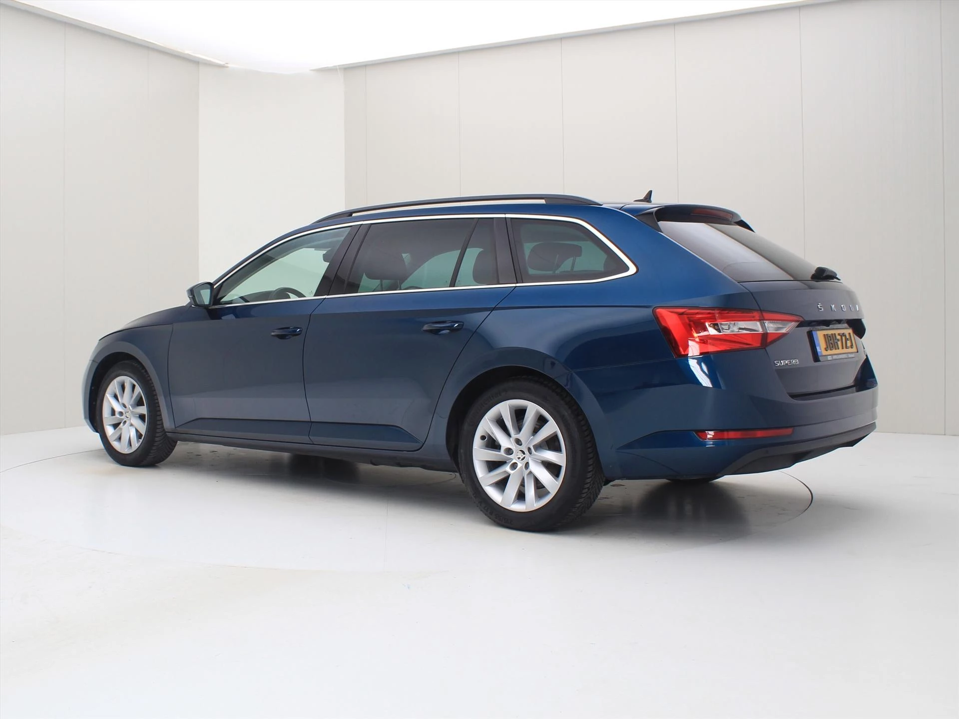 Hoofdafbeelding Škoda Superb