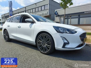 Ford Focus Wagon 1.0 2021 TITANIUM AIRCO CRUISE PDC CAMERA DODEHOEK PDC STOELVER. TREKHAAK NAVI