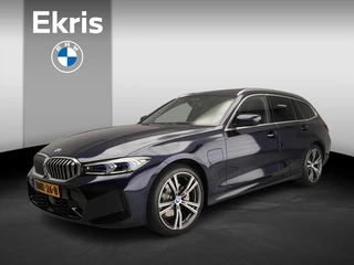 BMW 3 Serie Touring 330e | M-Sportpakket | LED | Leder | HUD | Schuifdak | Keyles go | Chrome line | Elektr. zetels | DAB | Hifi speakers | Alu 19 inch