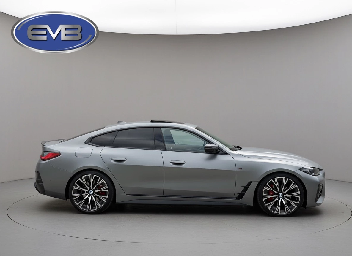 Hoofdafbeelding BMW i4