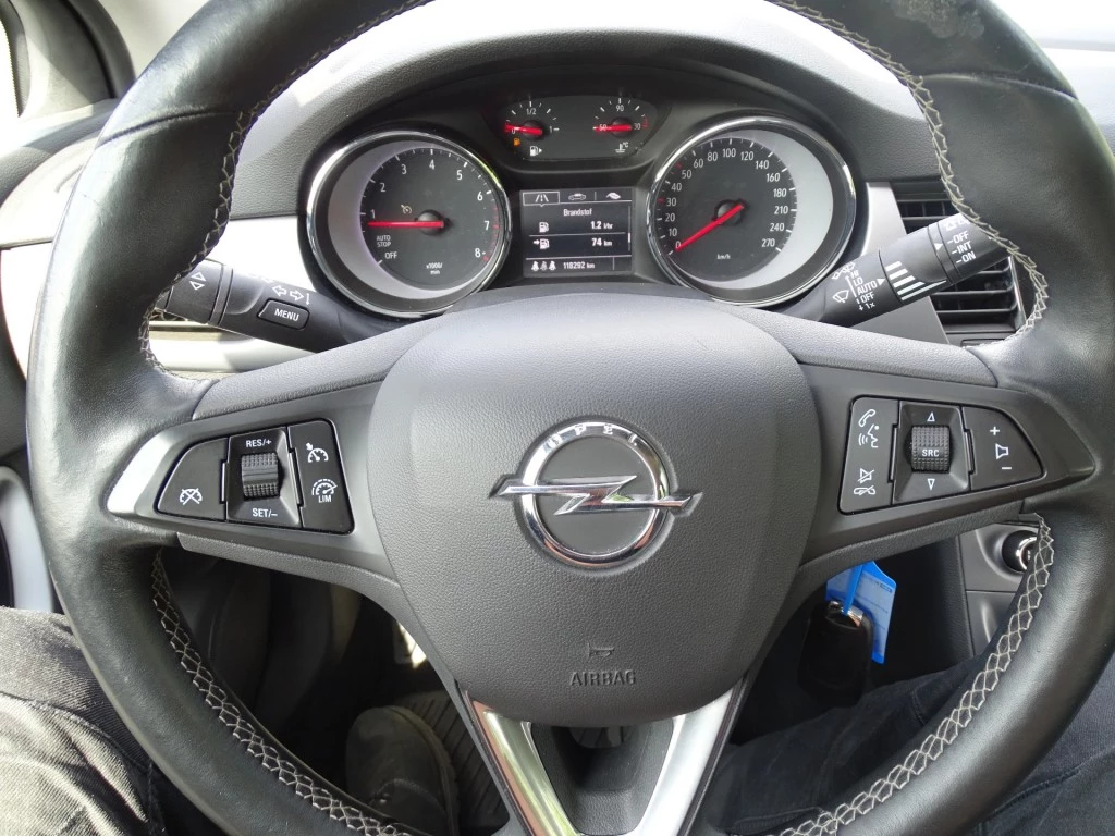 Hoofdafbeelding Opel Astra