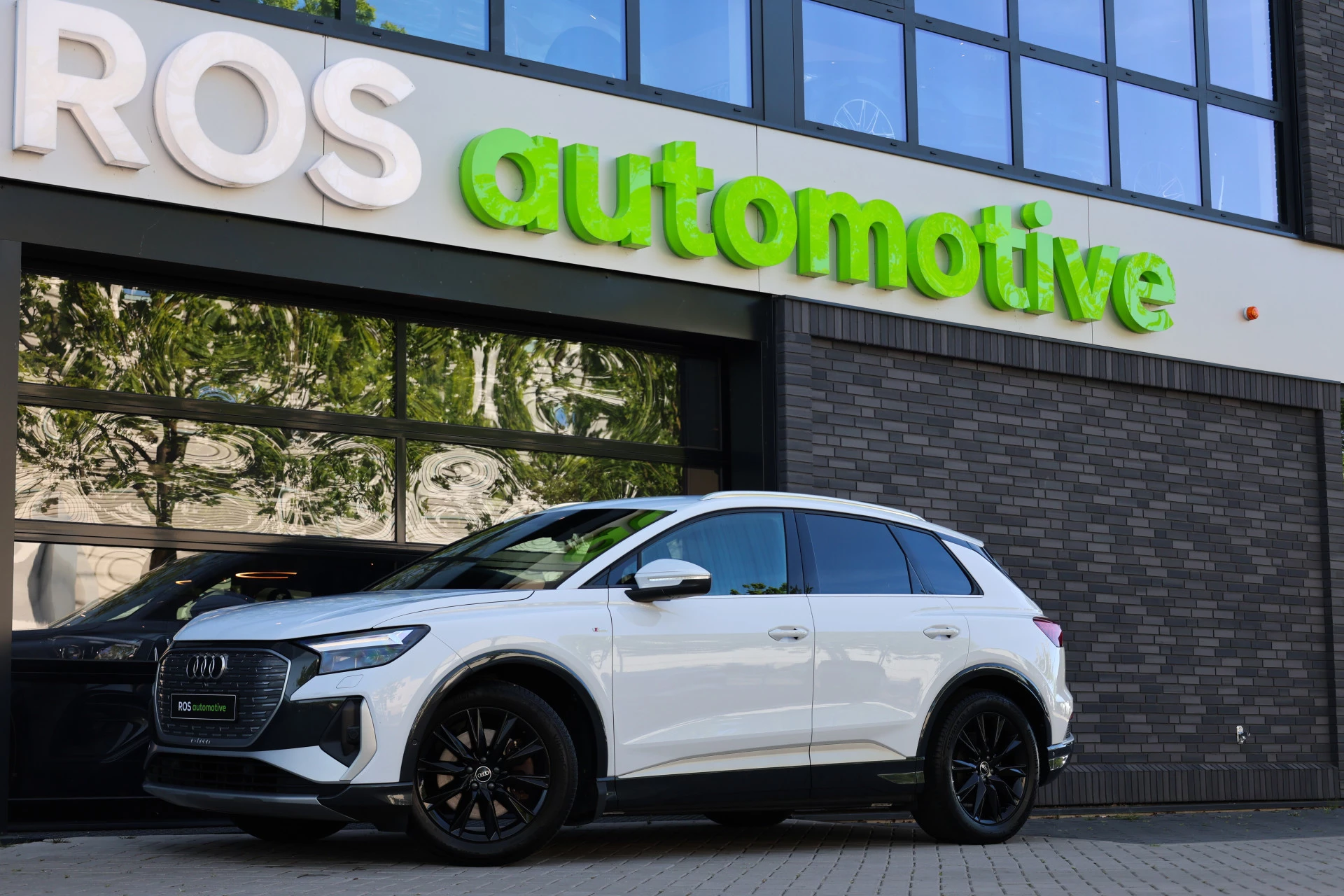 Hoofdafbeelding Audi Q4 e-tron