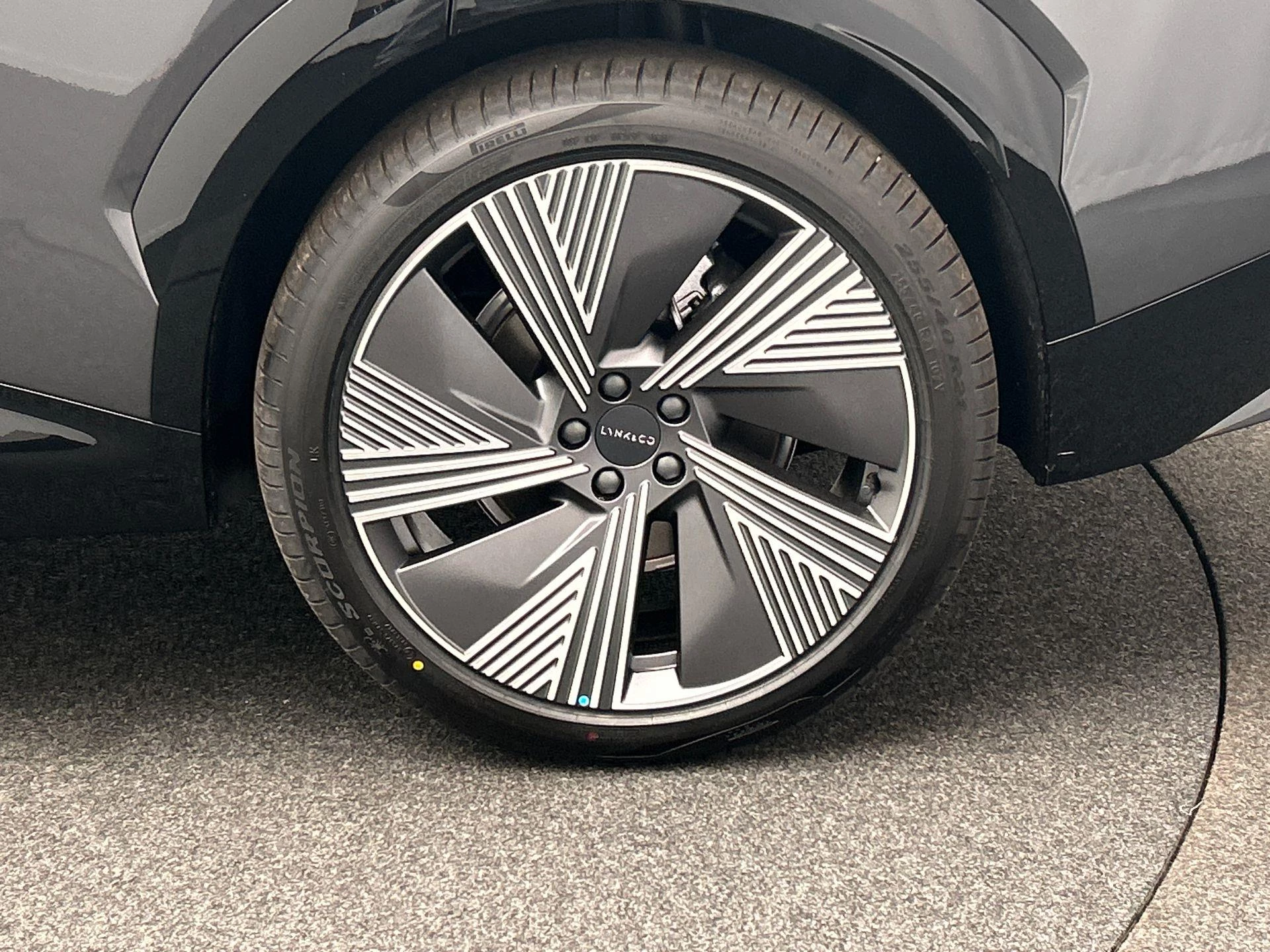 Hoofdafbeelding Lynk & Co 08